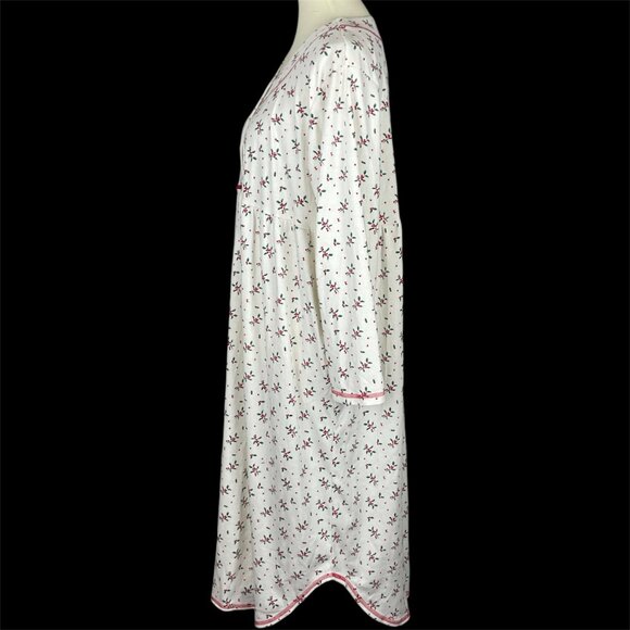 La Cera Holly Berry Christmas Nightgown Sz L Cottagecore Modest Grandmacore - Picture 6 of 8